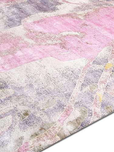 Skopein Luxury Handwoven Rug