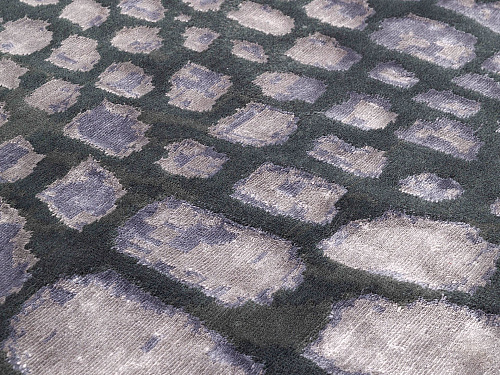 Hand-Knotted Indian Rug