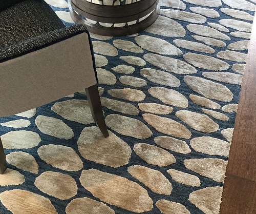 Pebble Hand-Woven Viscose Luxury Rug