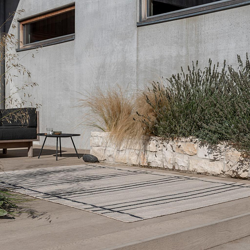 Zona Charcoal Line Fresco Rug