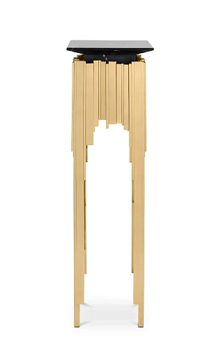 Majestic Column Display