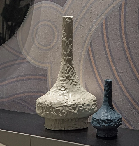 Primitivi Artisan Vase