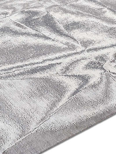 True Silver Handwoven Luxury Rug