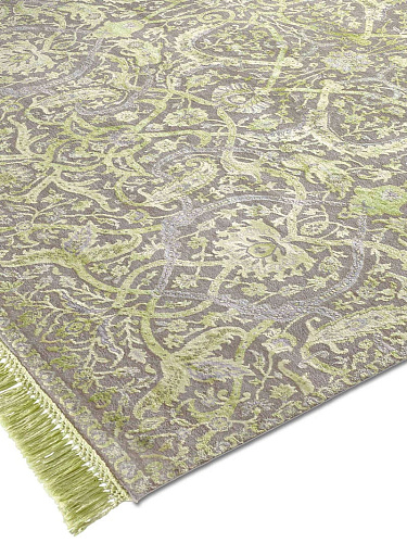 Heriz Apple Green Hand-Knotted Silk / Wool Rug