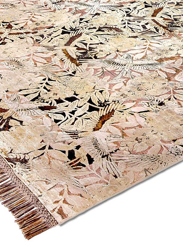Malve Hand-Woven Exquisite Rug