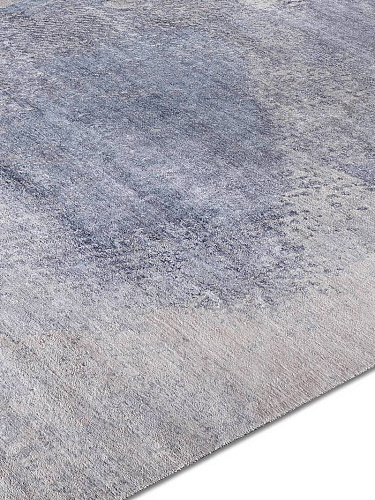 Silver Grey Handwoven Luxury Rug