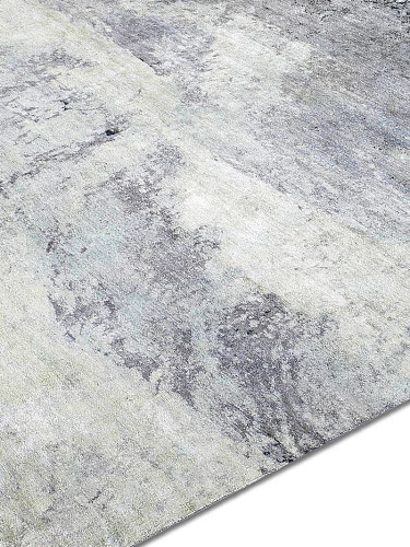 Waves Hand-Woven Exquisite Rug