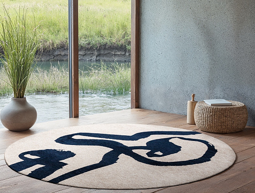 Artistic Blue Brushstroke Round Rug