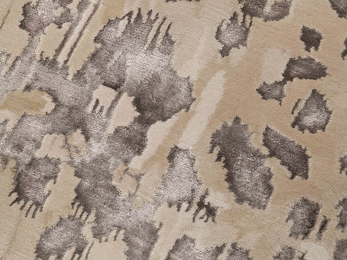 Hand-Knotted Indian Rug