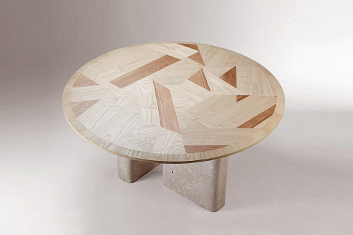 L'Anamour Round Table