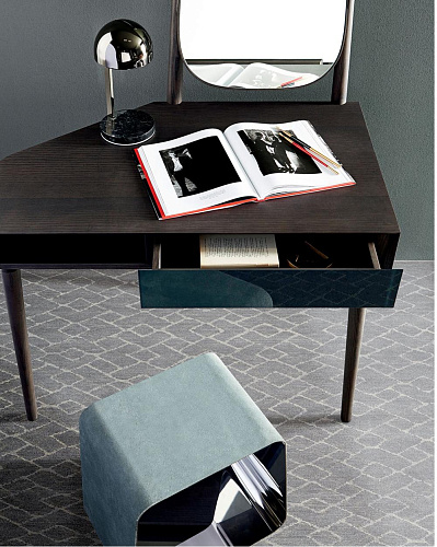 Uele Luxury Designer Rug
