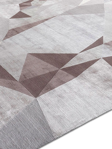 Heart Luxury Hand-Knotted Rug