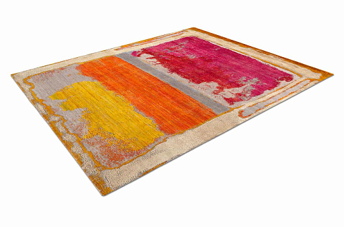 Magenta Luxury Silk / Wool Rug
