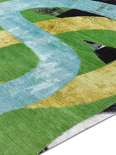 Original Green / Yellow Hand-Woven Exquisite Rug