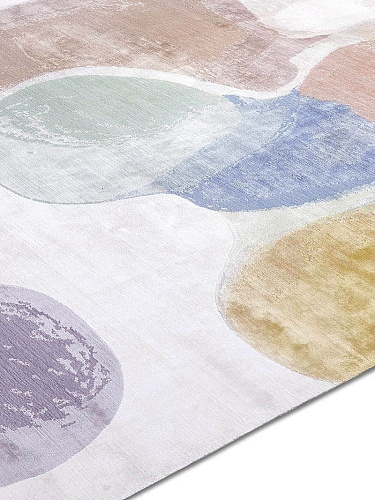 Powder Luxury Handwoven Rug