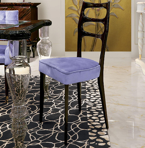 Lacquered Brown High-Gloss Chair