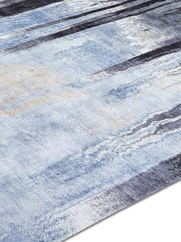 Woods Hand-Woven Exquisite Rug