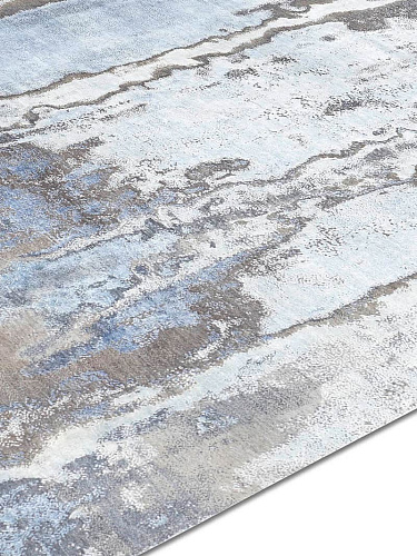 Silver / Blue Luxury Silk / Wool Rug