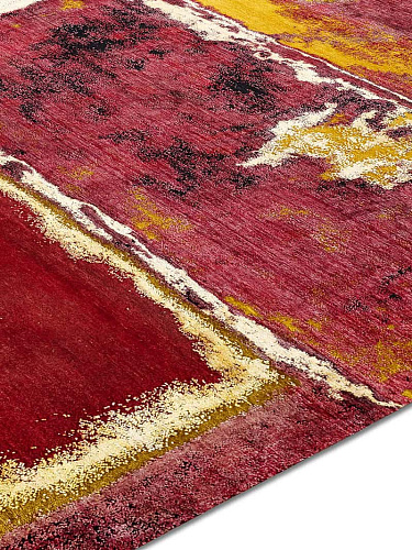 Blood Moon Luxury Silk / Wool Rug