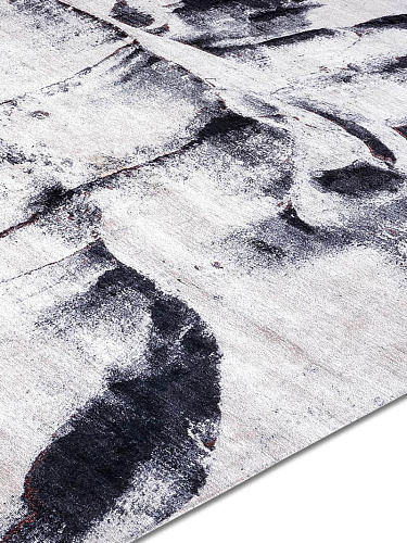 Black & White Handwoven Luxury Rug