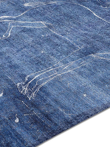 Antelope Blue Hand-Woven Exquisite Rug