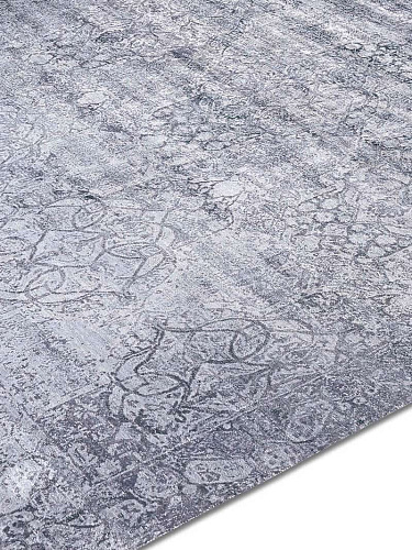 Tone To Tone Hand-Woven Exquisite Rug