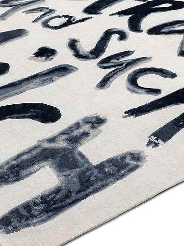 Suche Milch  Luxury Hand-Woven Rug