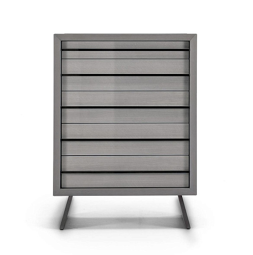 Exclusive Italian Chest of Drawers New in Town