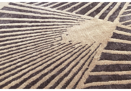 Primadonna Viscose / Wool Handwoven Abstract Luxury Rug