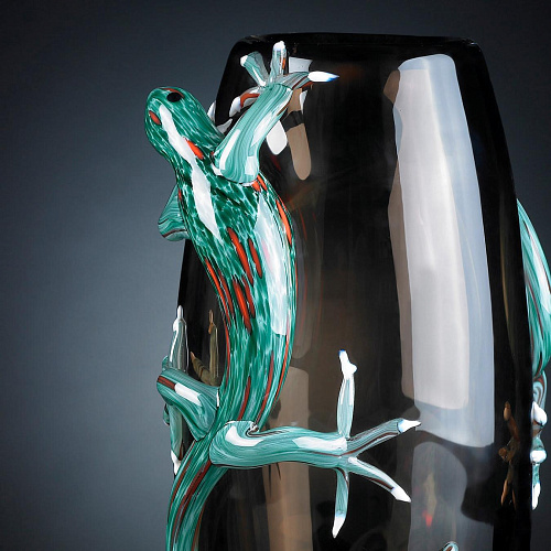 Gecko Artisan Decorative Vase