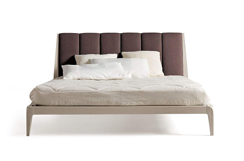 Verso Nord Italian Crafted Bed