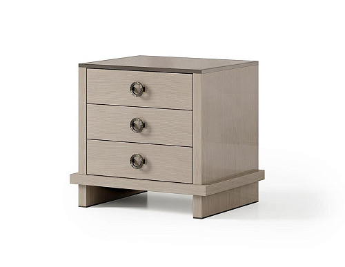 Compact Three-Drawer Nightstand 60 cm
