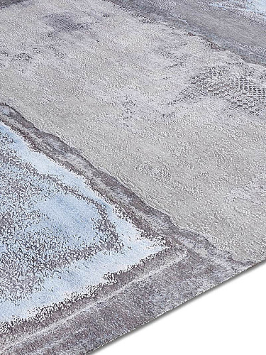 Light Blue Silver Hand-Woven Exquisite Rug