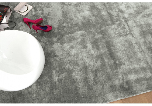 Plain Viscose Indian Hand-woven Luxury Rug
