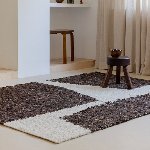 Artisan Base Espresso Cream Rug
