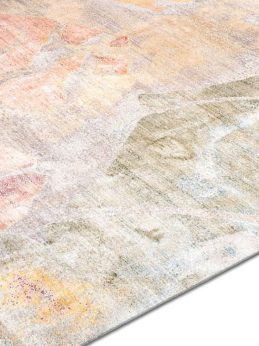Skopein Luxury Handwoven Rug