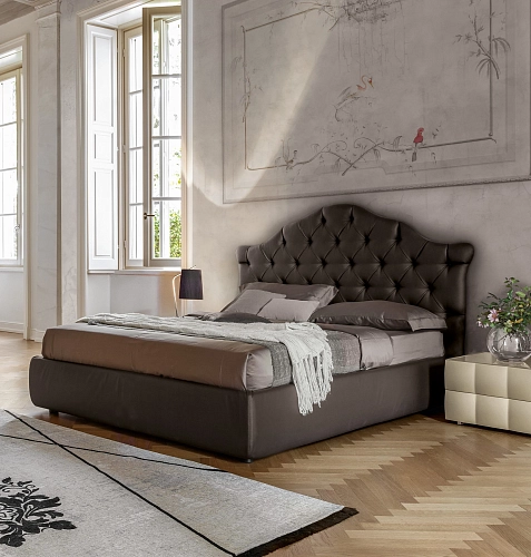 Veneziano Contemporary Bed