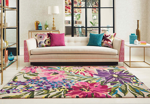Fuschia Floral Hand Woven Rug