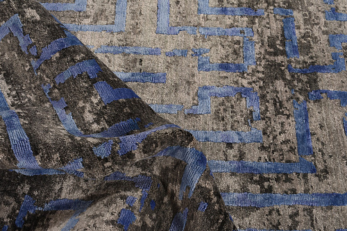 Luxury Bamboo Silk Abstract Indian Rug