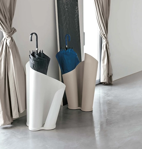 Narciso Artisan Umbrella Holder