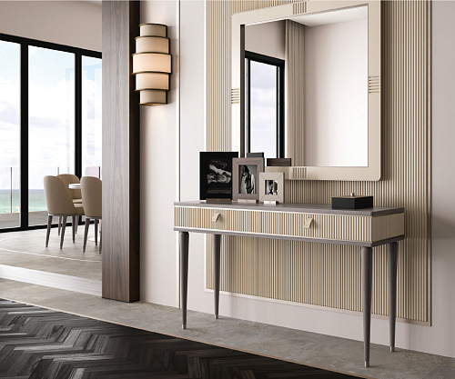 Cocoon Deluxe Console Table