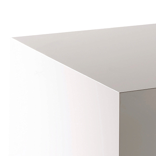 Cadeau Artisan Decorative Pedestal