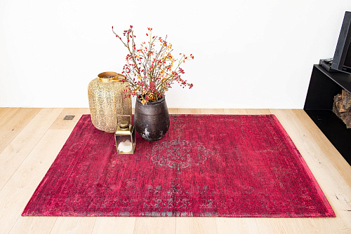 Medallion Red Indoor Rug
