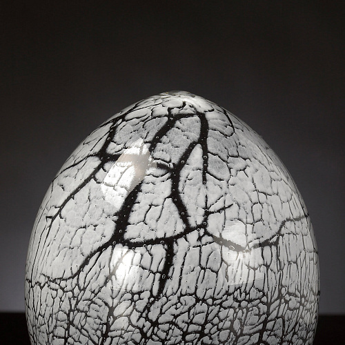 Crackled Dark Crystal Decorative Egg