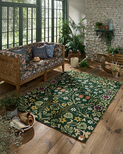 Floral Outdoor Green Handwoven Rug