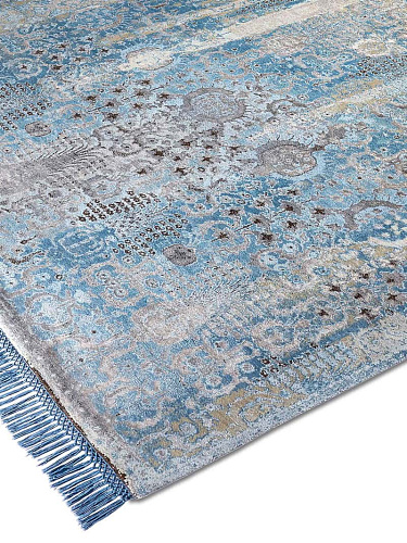Woods Handmade Luxury Rug