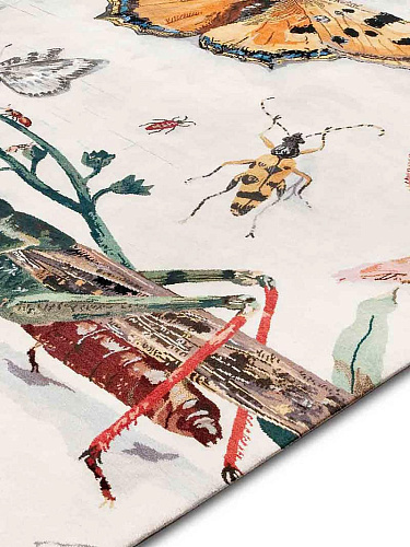 Grasshopper Hand-Woven Exquisite Rug