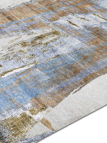 Gold Rust Hand-Woven Exquisite Rug