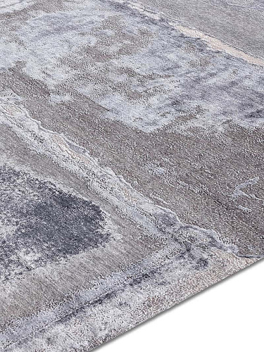 Misty Luxury Handwoven Rug