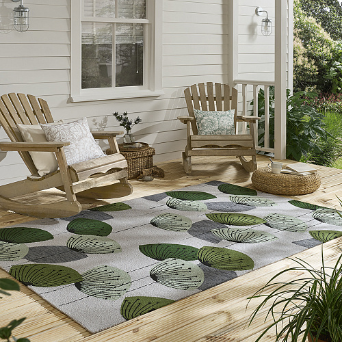 Dand. Clocks Green Outdoor Rug